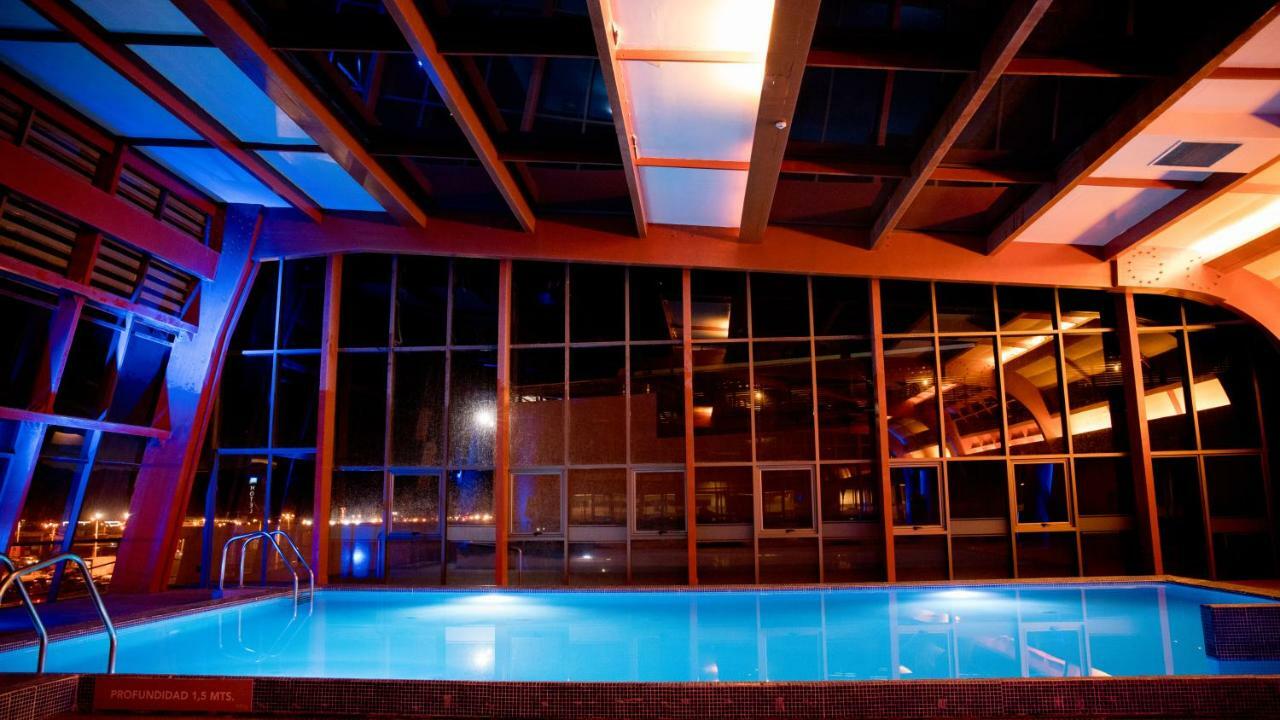 Mds Hotel Calama Zewnętrze zdjęcie The pool at the hotel