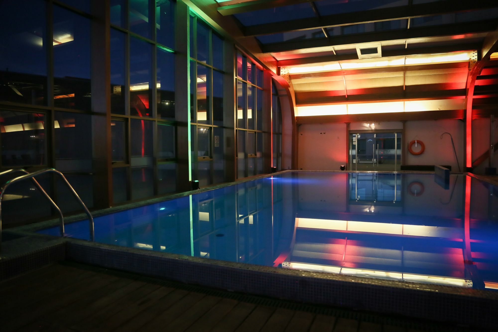 Mds Hotel Calama Zewnętrze zdjęcie The pool at the 101 Skybar