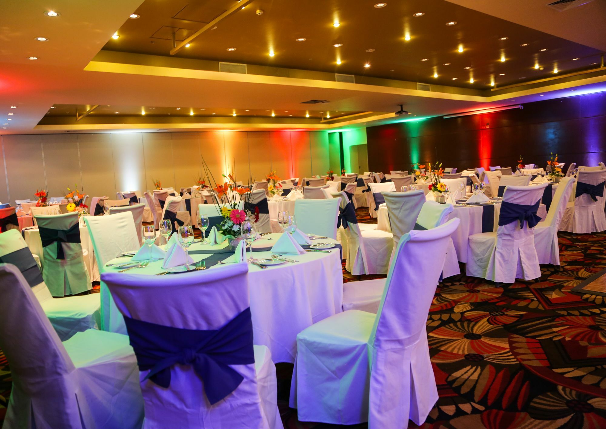Mds Hotel Calama Zewnętrze zdjęcie A wedding reception at the Grand Ballroom
