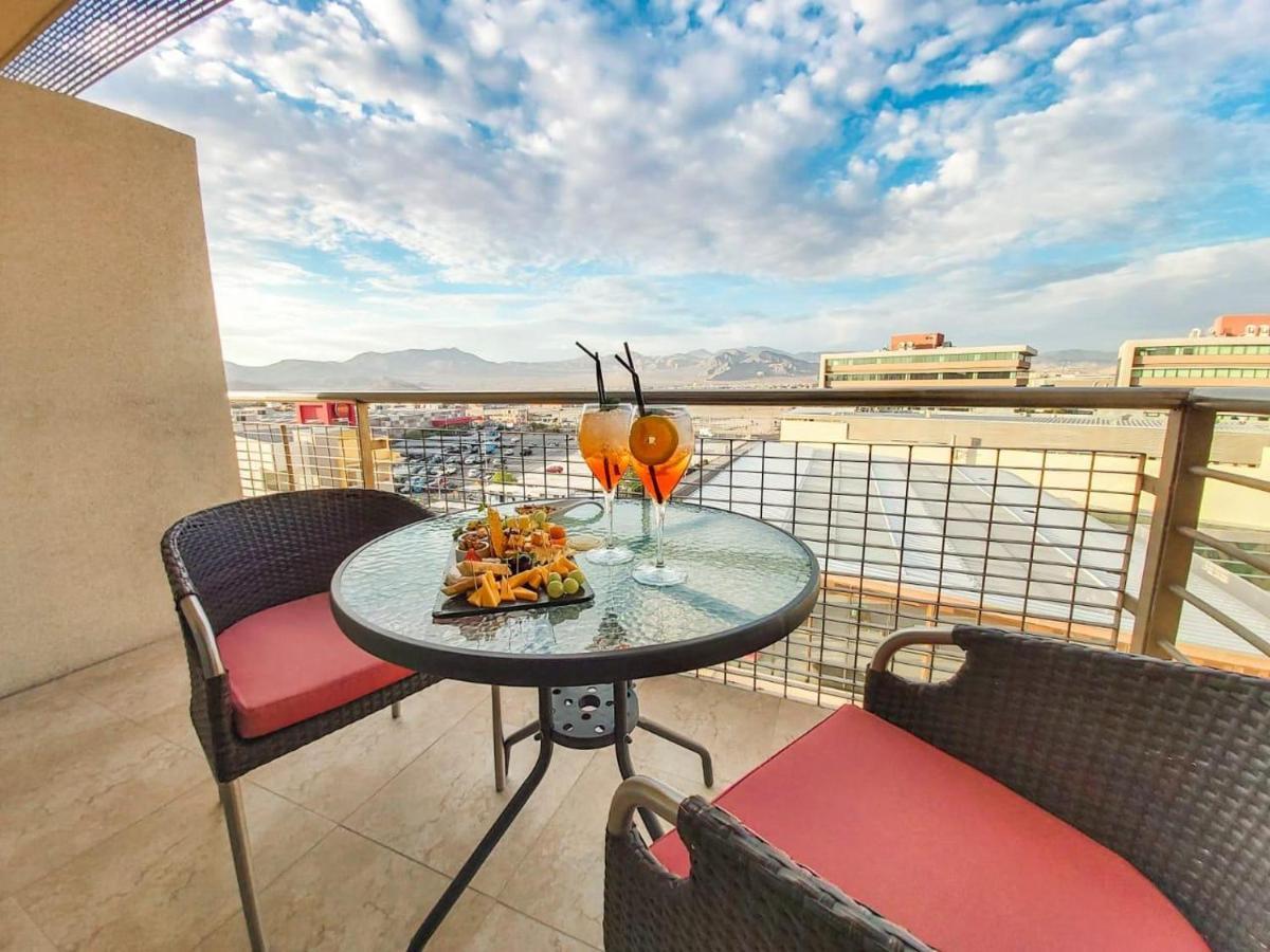 Mds Hotel Calama Zewnętrze zdjęcie A balcony